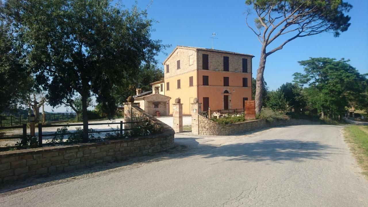 Agriturismo "Le Piagge" Castelplanio ภายนอก รูปภาพ